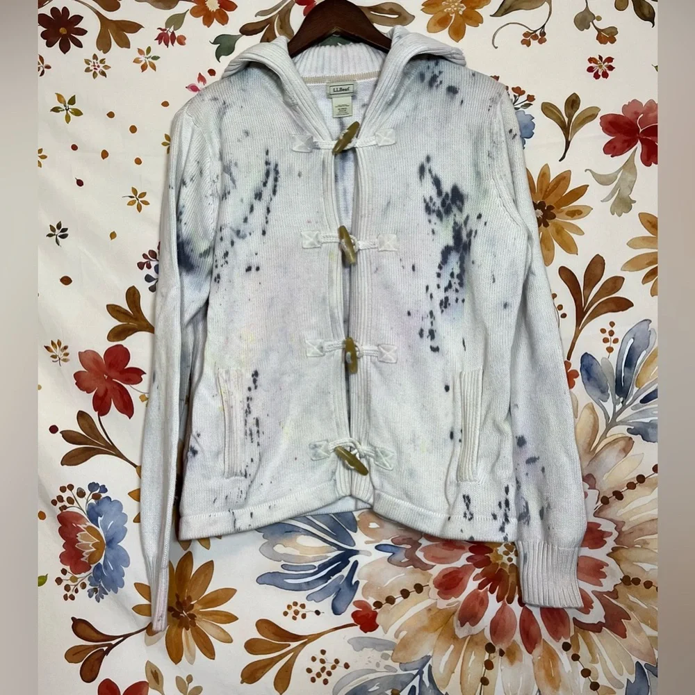L.L. Bean Women’s M Cream Black Bleach Dye Upcycle Preppy Grunge Toggle Cardigan